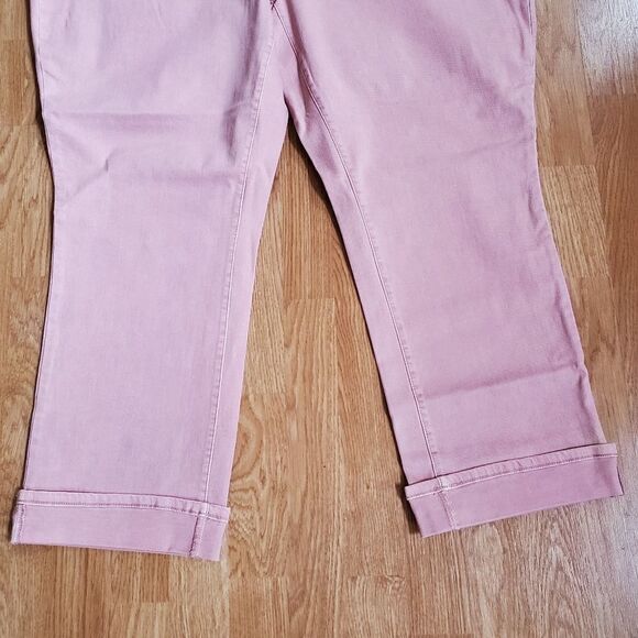 NYDJ Marilyn Cuff Straight Leg Jeans size 22W in Pink - NEW - Picture 4 of 12